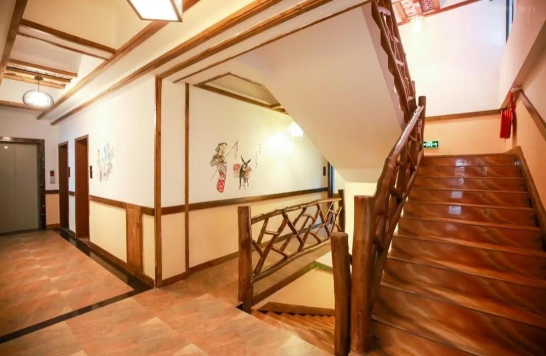 Louzhongxiaoge Inn Улинъюань Экстерьер фото